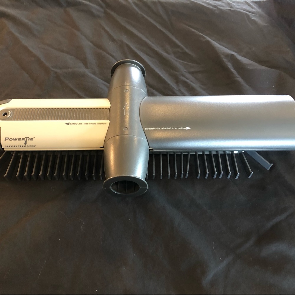 PowerTie by Sharper Image slightly used excellent condition